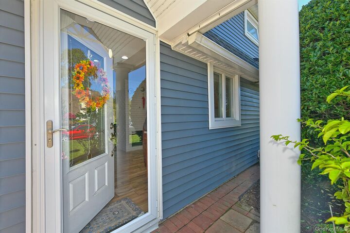 Property Photo:  105 Bucket Lane  NY 11756 