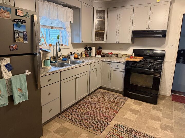 Property Photo: 411 S Jackson MI 48708