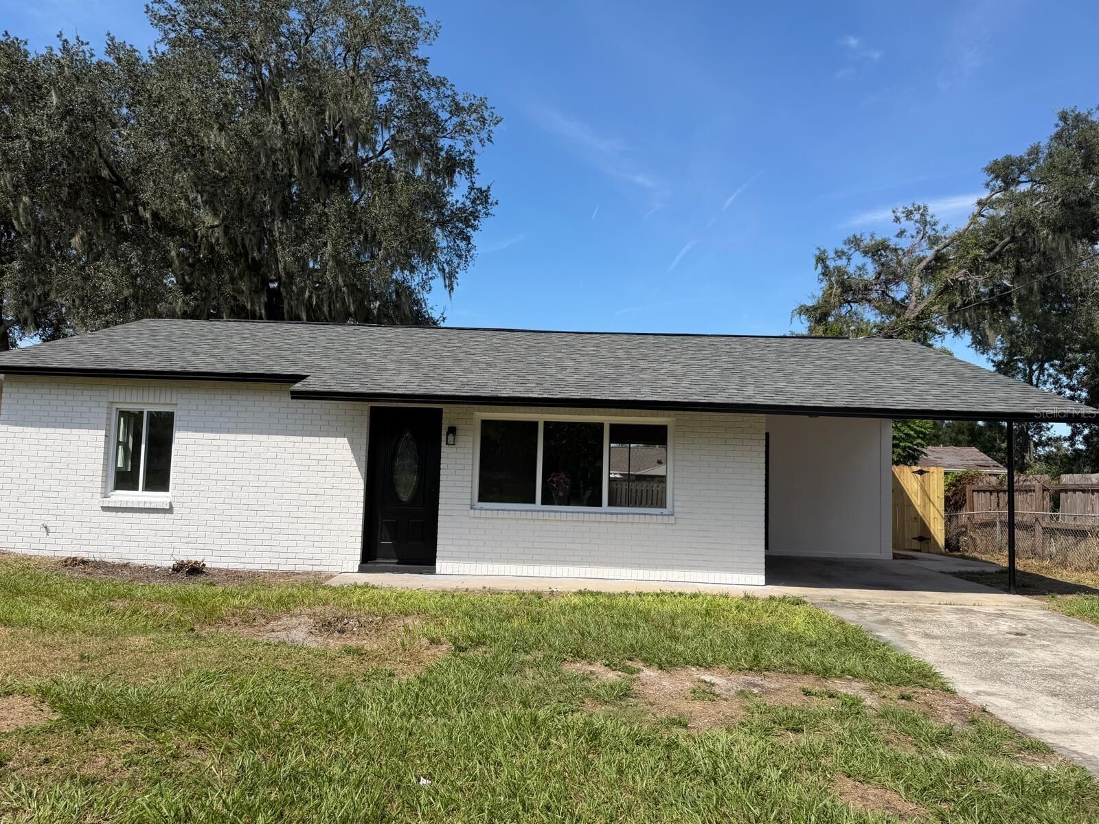 Property Photo:  11106 Happy Acres Lane  FL 33578 