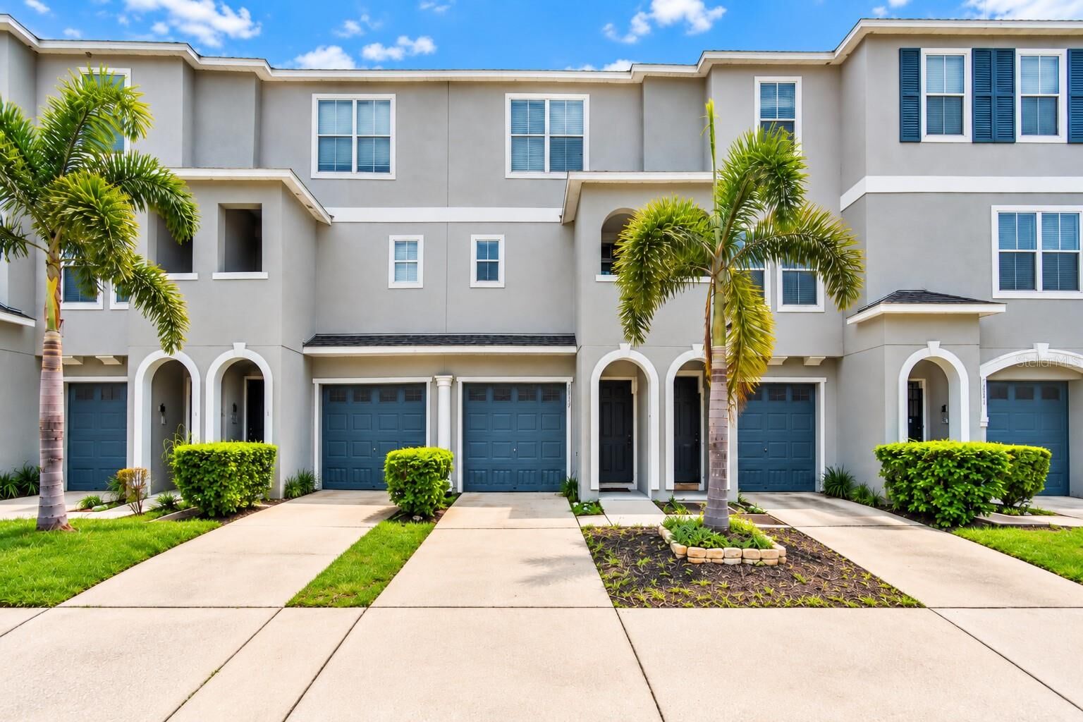 Property Photo:  4887 Tuscan Loon Drive  FL 33619 
