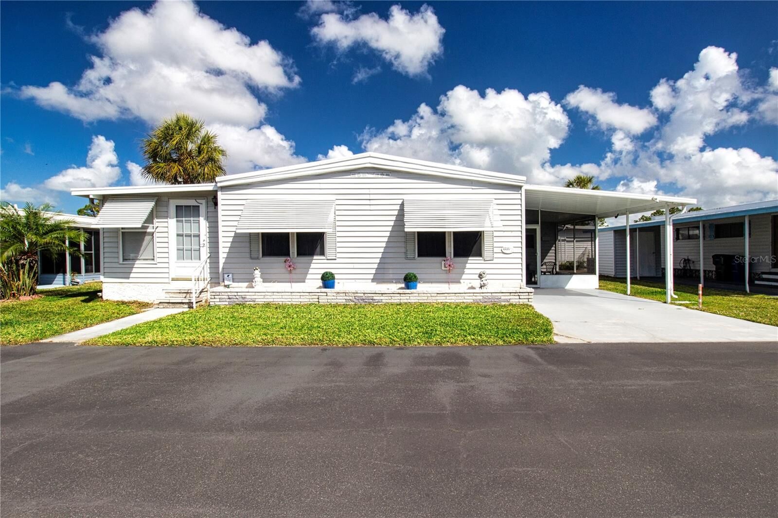 Property Photo:  2235 Palazza Drive 81  FL 34238 