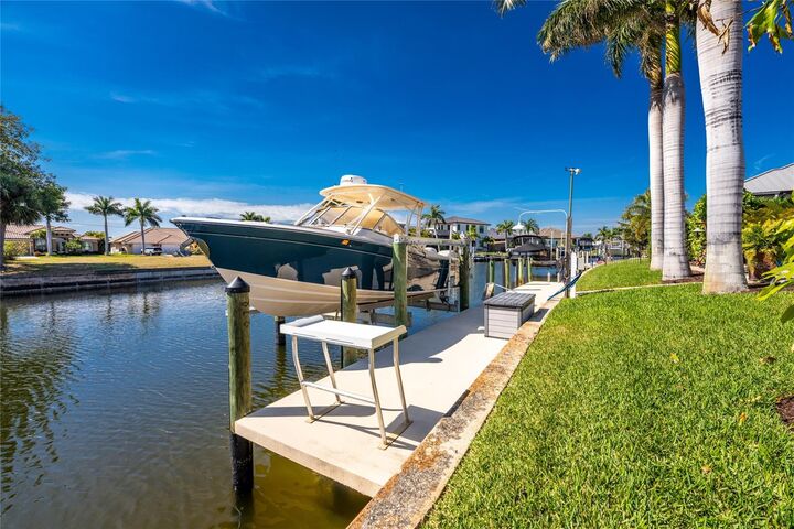 Property Photo: 1219 Spanish Cay Lane FL 33950