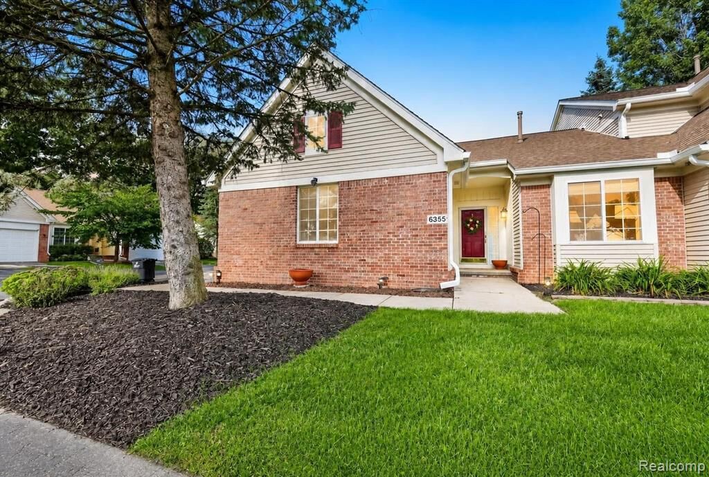 Property Photo:  6355 Sheppard Drive 92  MI 48185 7766 