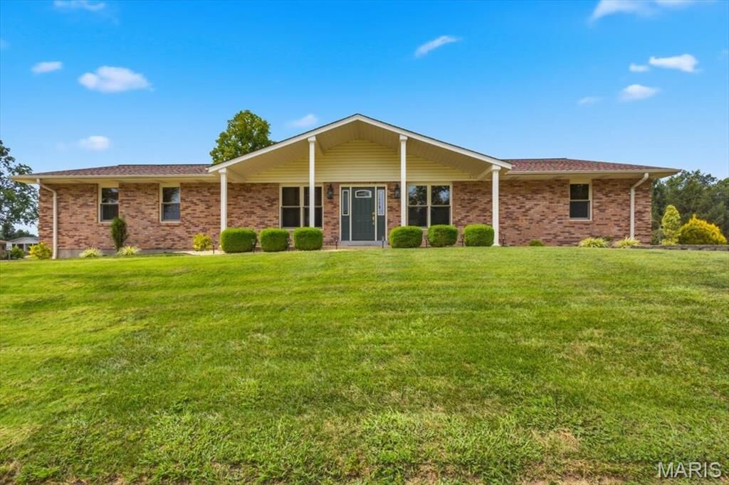 Property Photo: 4550 Mattis Road MO 63128