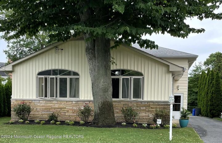 Property Photo:  10 Seawood Way  NJ 07762 