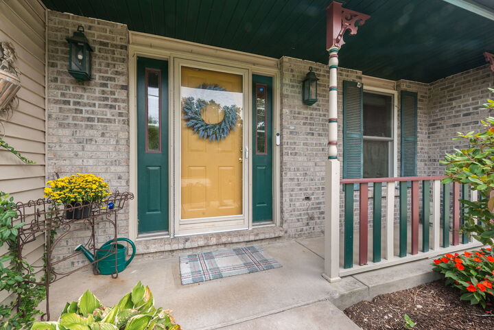 Property Photo:  5903 Bentley Avenue  IL 60527 