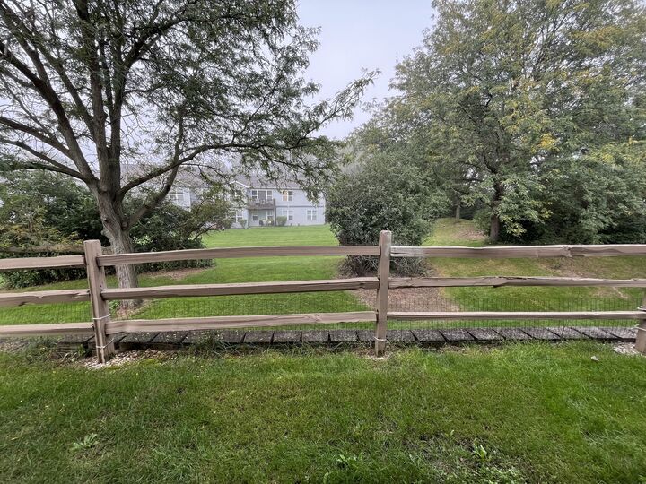 Property Photo:  320 Buckingham Circle B  IL 60120 