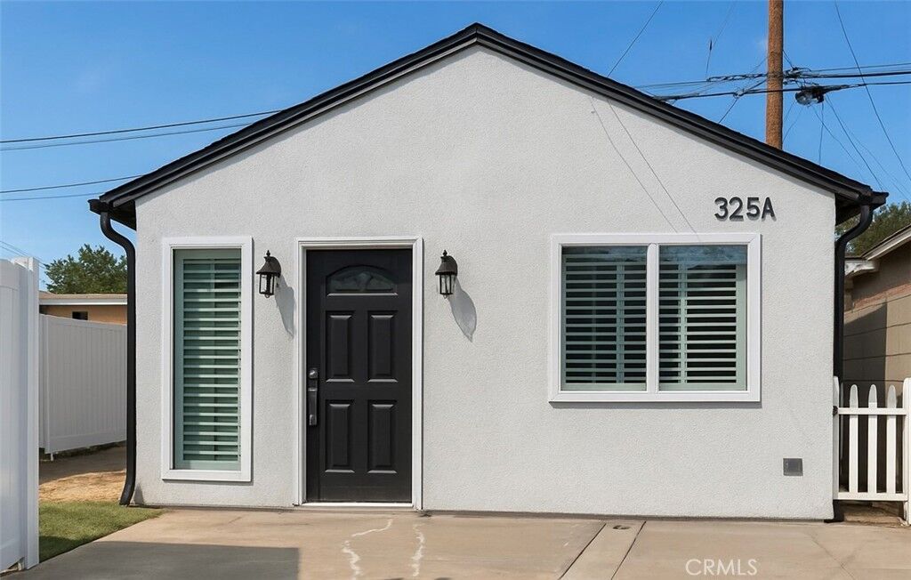 Property Photo:  325 N Lee A  CA 92833 