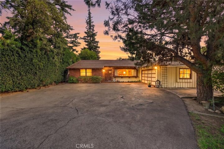 Property Photo:  36 E Longden  CA 91006 