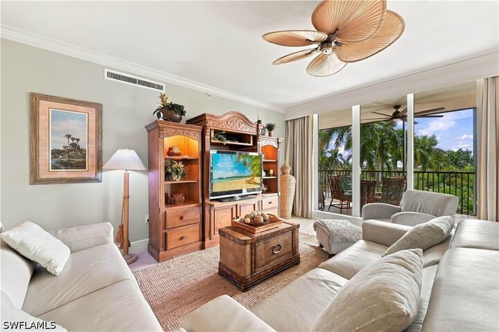 Property Photo:  1060 Borghese Lane 205  FL 34114 