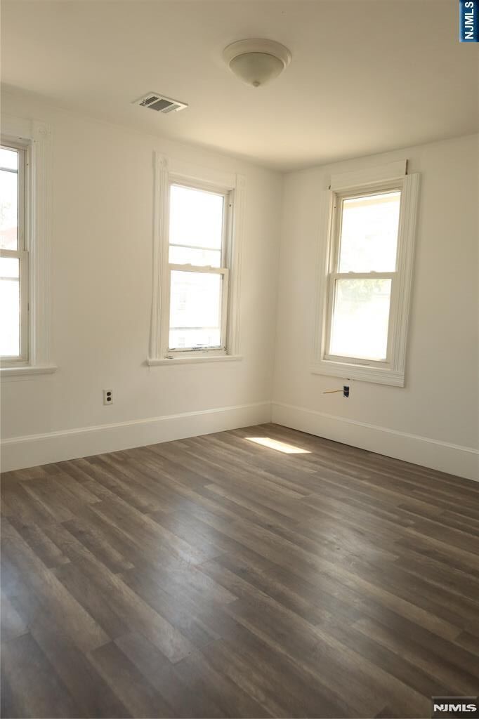 Property Photo: 322 Hawthorne Street NJ 07050