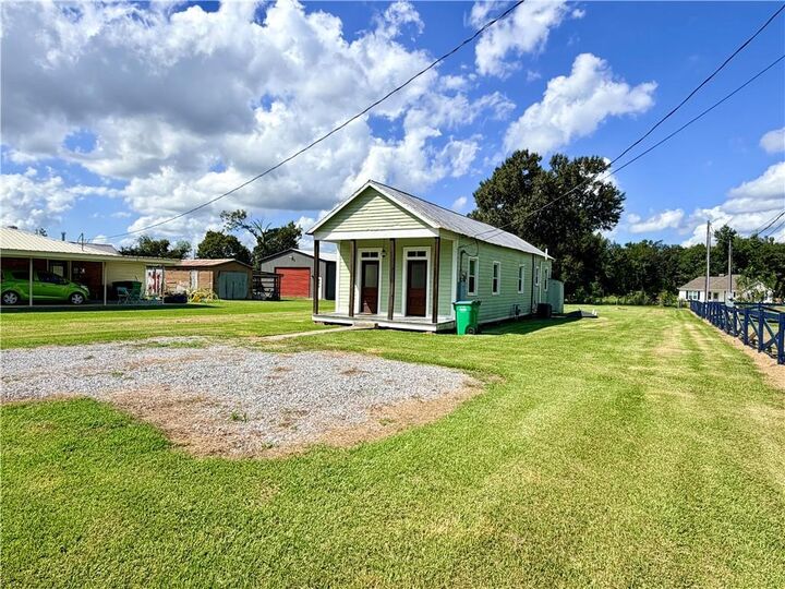 Property Photo:  3421 Highway 1  LA 70390 
