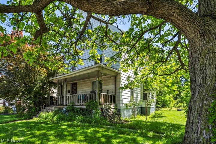 Property Photo:  1716 Middle Avenue  OH 44035 
