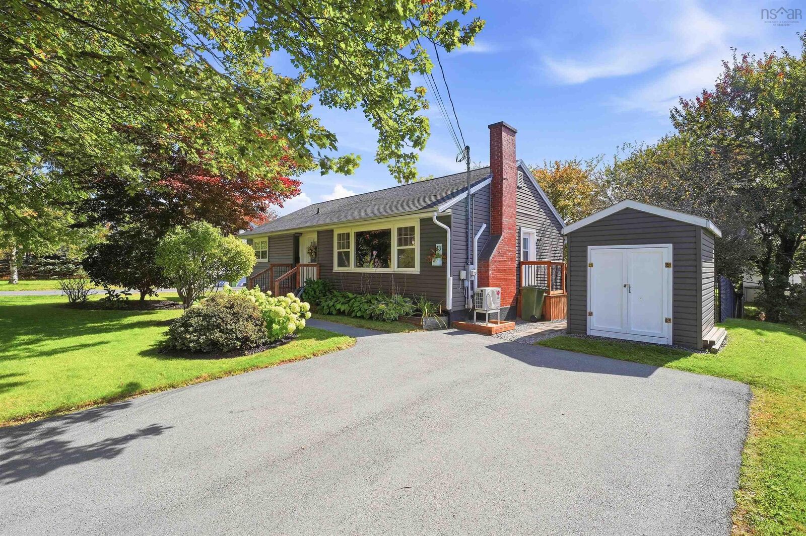 Property Photo:  13 Elizabeth Street  NS B2W 2T4 