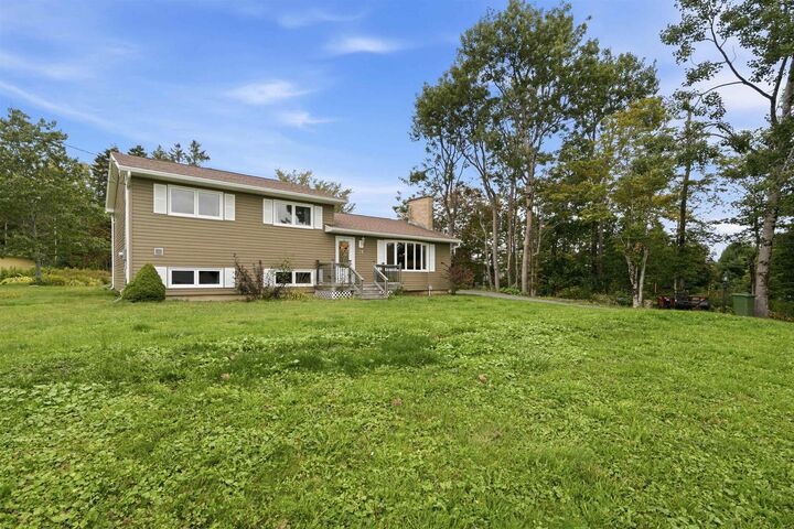 Property Photo: 21 Kimara Drive NS B3Z 1H9
