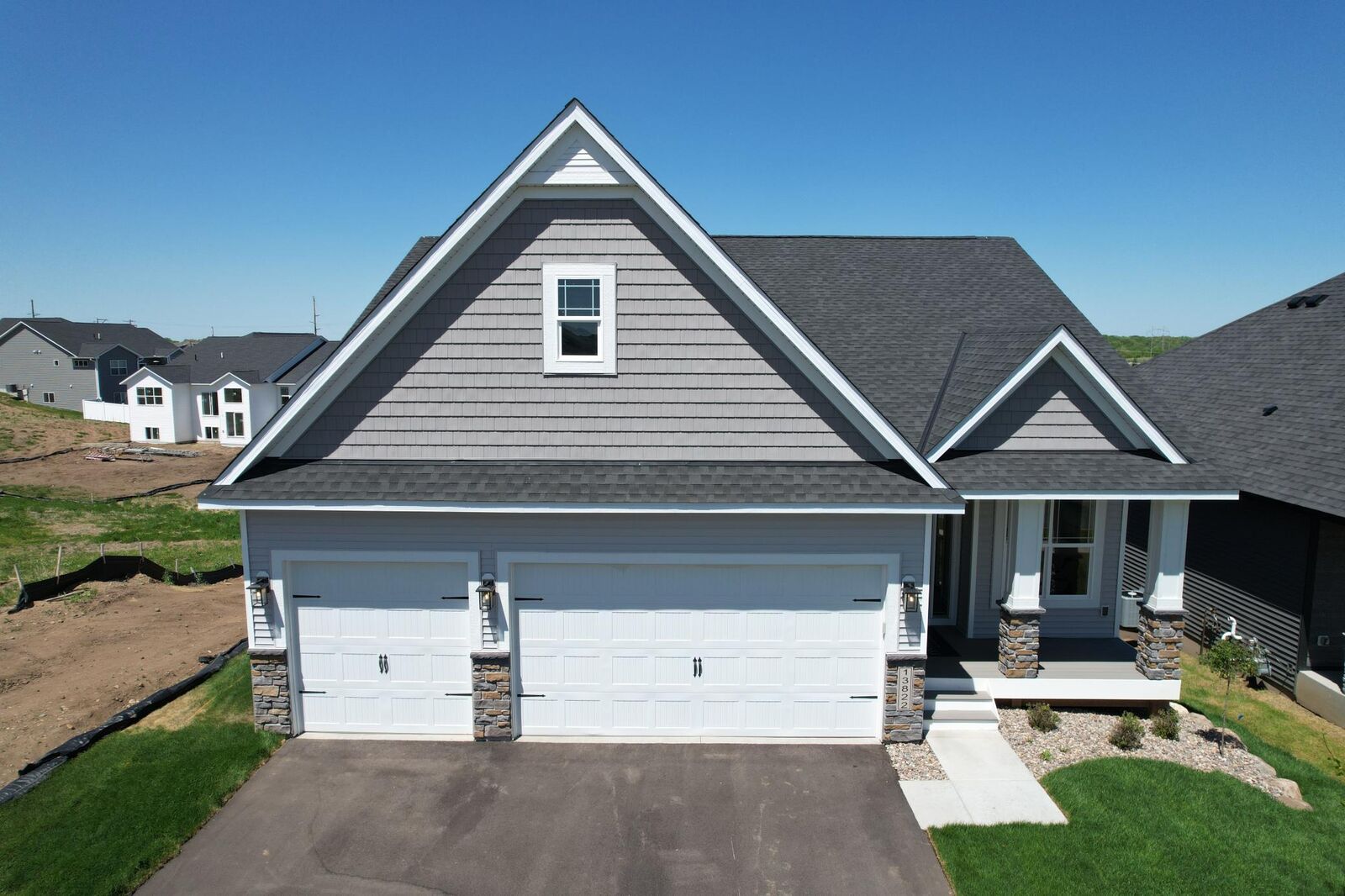 Property Photo:  13822 Arrowhead Way  MN 55068 