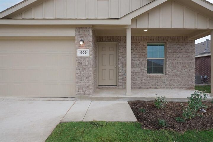 Property Photo:  409 Laurenbrooke Drive  TX 75409 