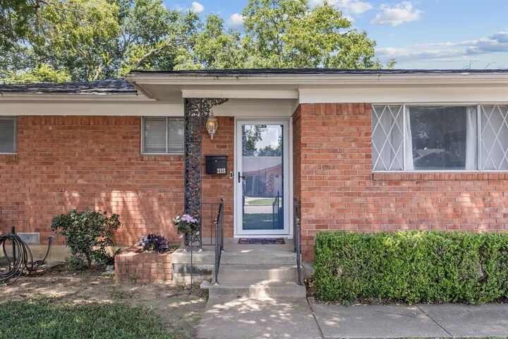 Property Photo:  2113 David Drive  TX 76111 