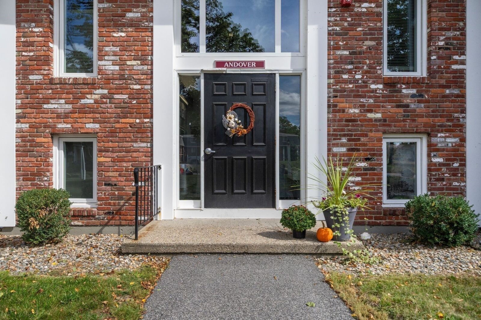 Property Photo:  15 Foundry St A6  MA 02375 