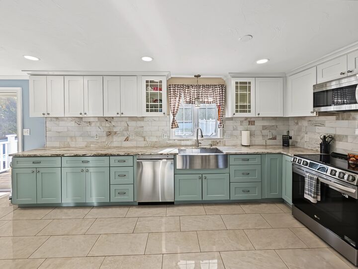 Property Photo: 34 Conservation Dr MA 01516