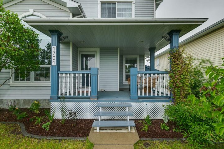 Property Photo: 1704 Woodside Boulevard NW AB T4B 2K1