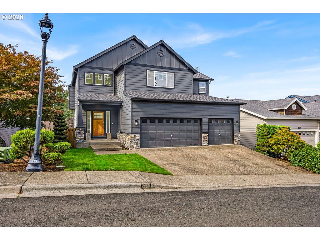 Property Photo:  8445 SW 195th Pl  OR 97007 