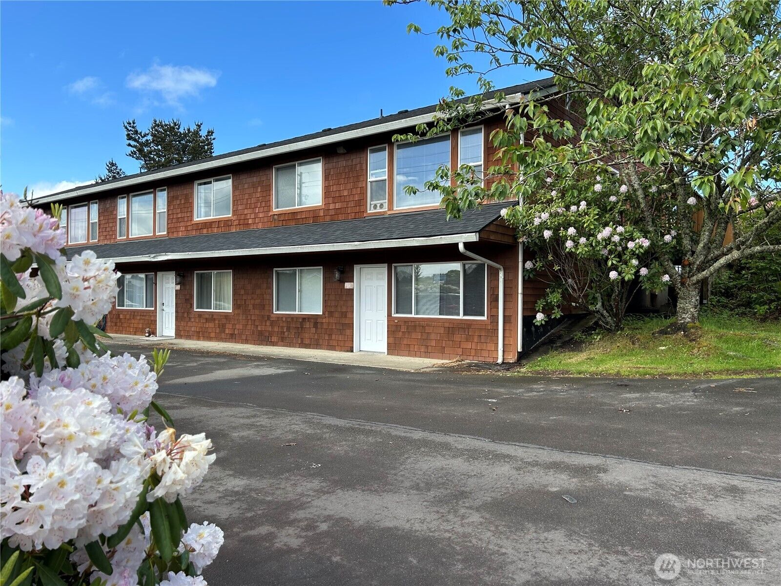 Property Photo:  1515  Ocean Beach Boulevard N 101  WA 98631 