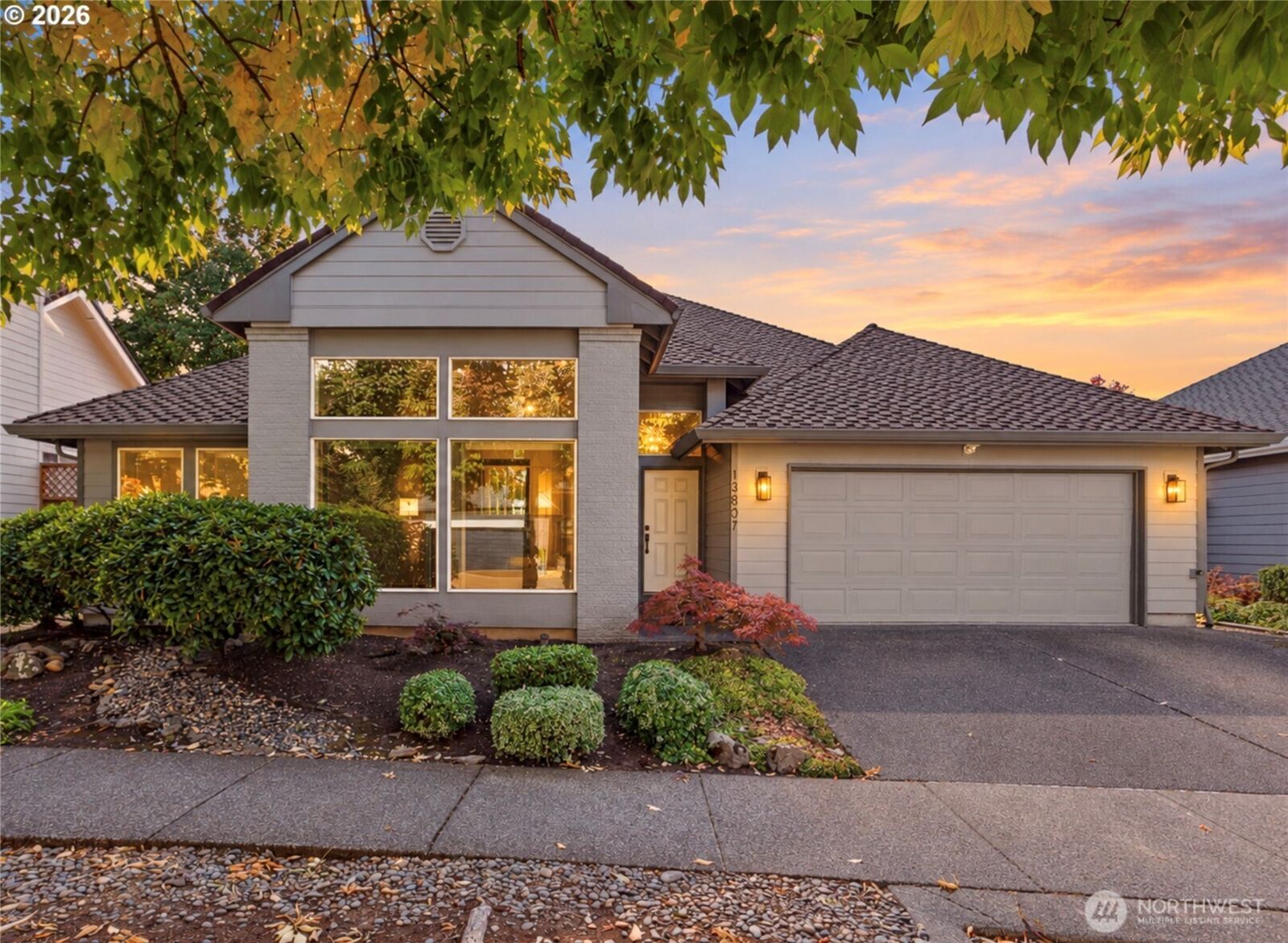 Property Photo: 13807 SE 35th Street WA 98683