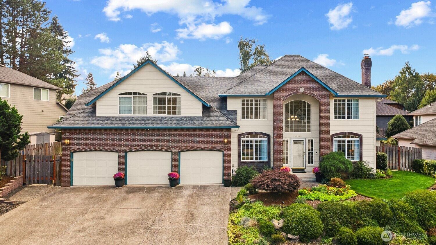 Property Photo:  11518 NE 33rd Avenue  WA 98686 