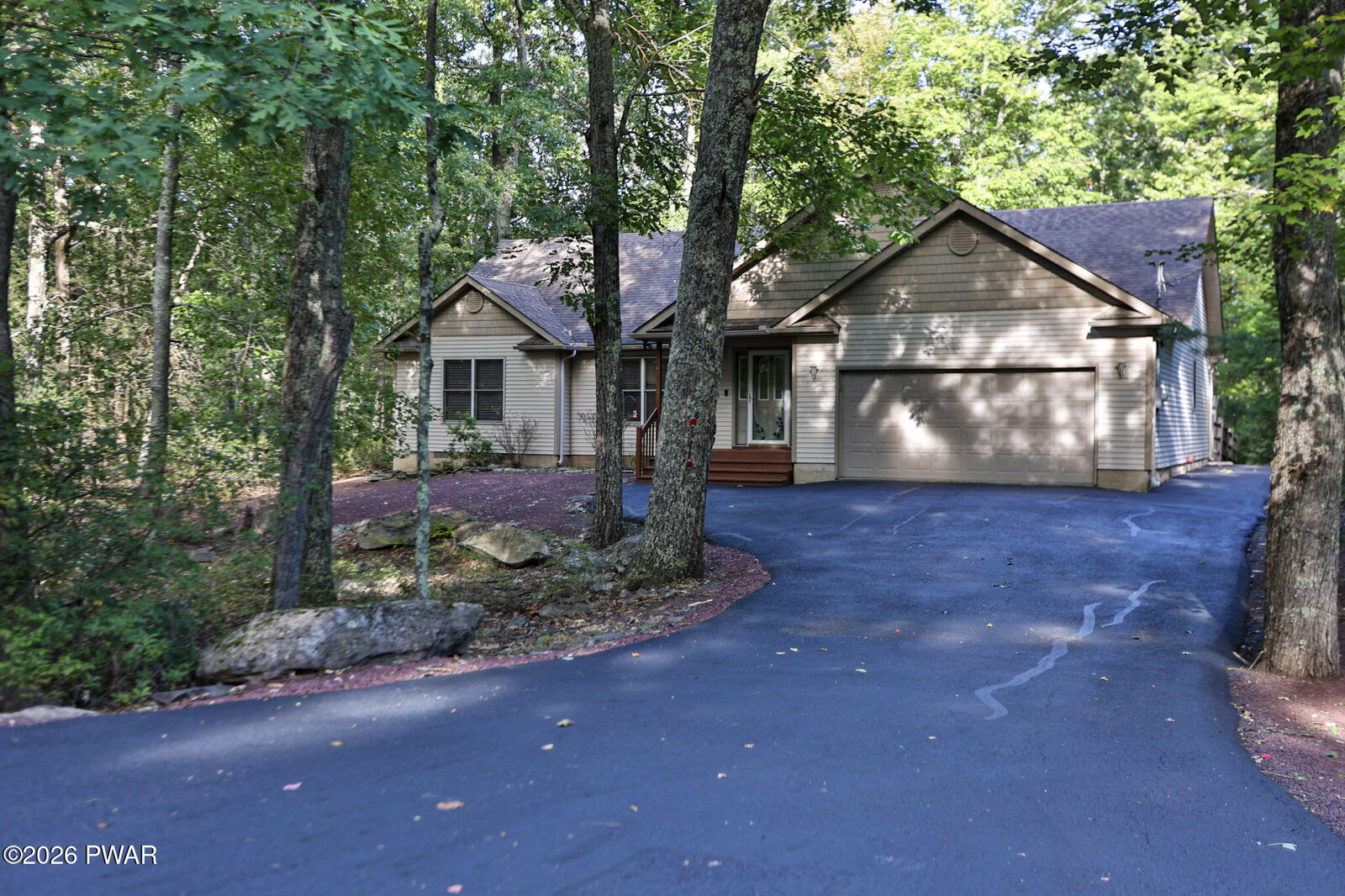 Property Photo:  121 Goldrush Drive  PA 18428 