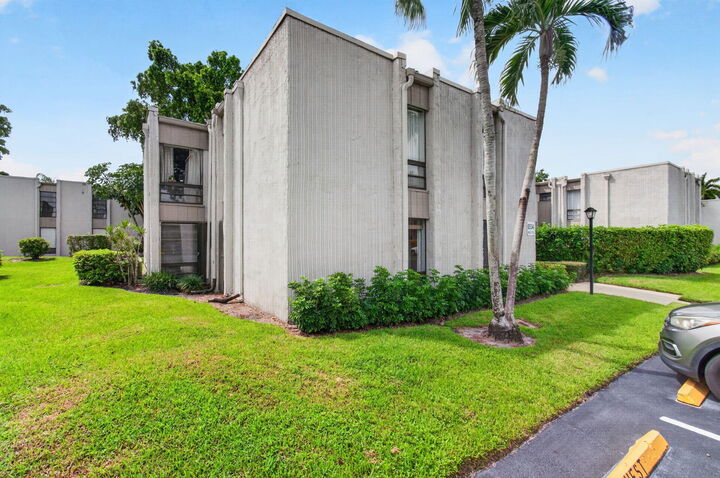 Property Photo: 6534 Spring Bottom Way 124 FL 33433