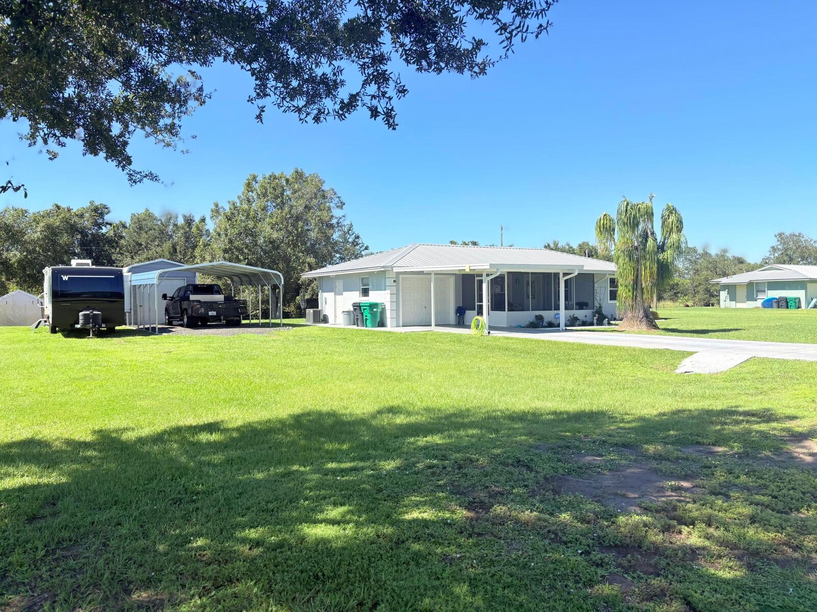 Property Photo:  6012 SE 30th Parkway  FL 34974 