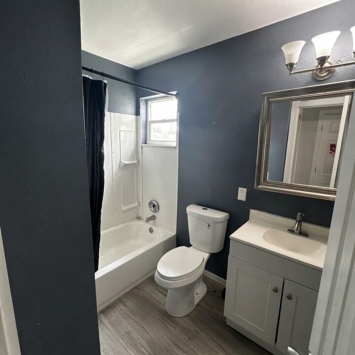 Property Photo:  1500 NE 62nd Street 1  FL 33334 