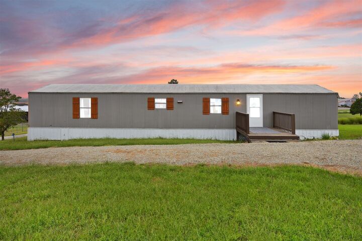 Property Photo:  821 Foxwood Circle  KY 42754 