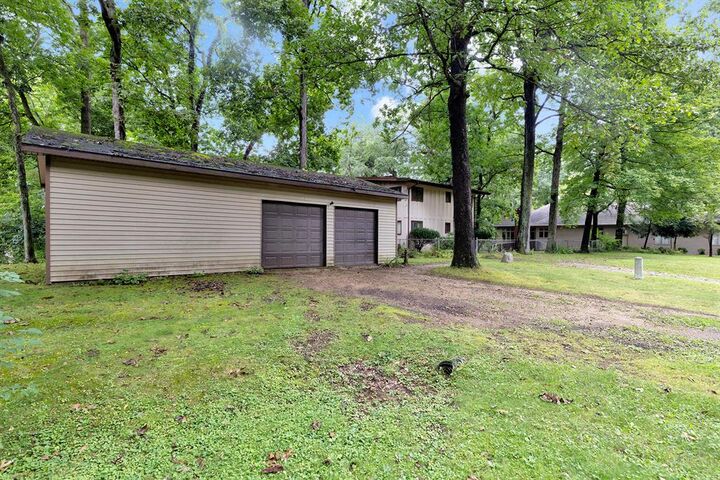 Property Photo:  70170 Arbola Drive  MI 49099 