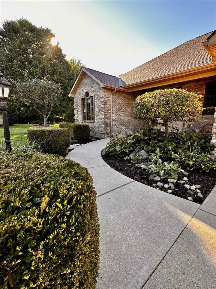 Property Photo: 3411 Wynfield Drive IN 47374