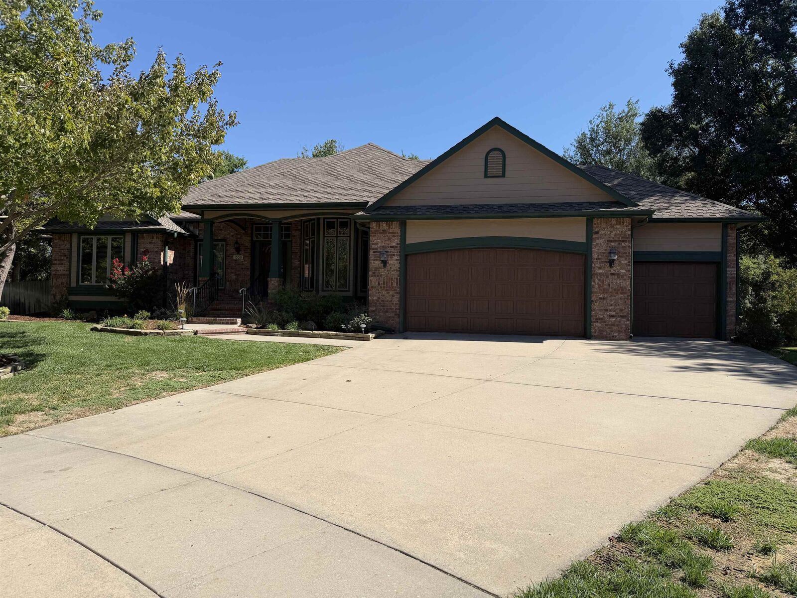 Property Photo:  1330 N Hickory Creek  KS 67235 