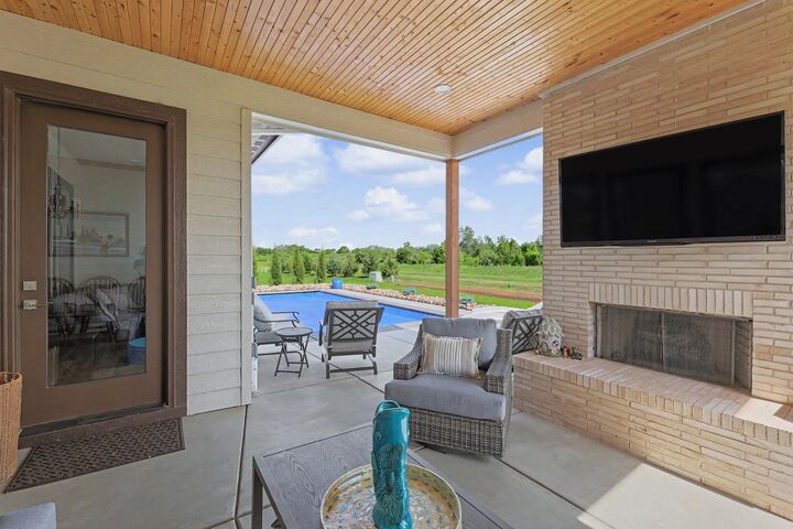 Property Photo:  2006 W Harborlight  KS 67204 