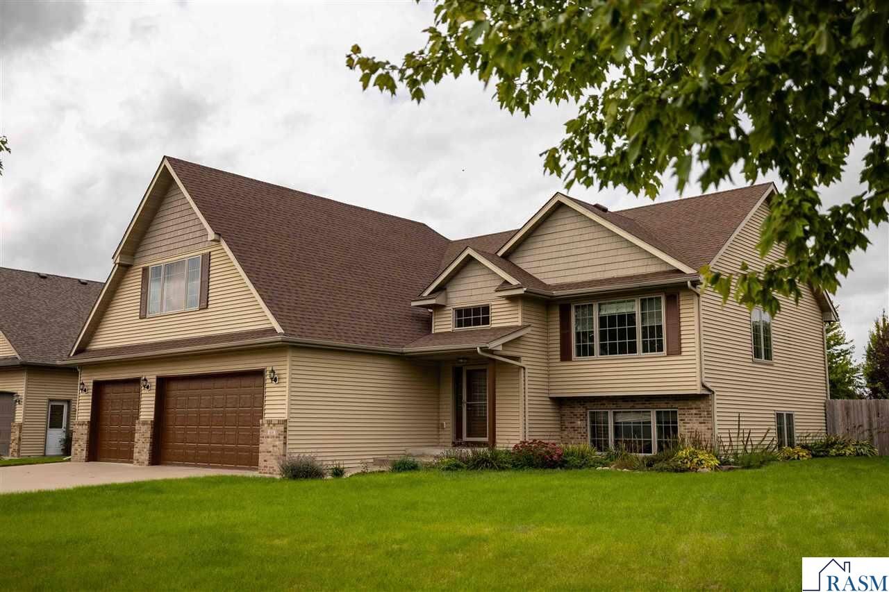 Property Photo: 608 Colodoro Lane MN 56024