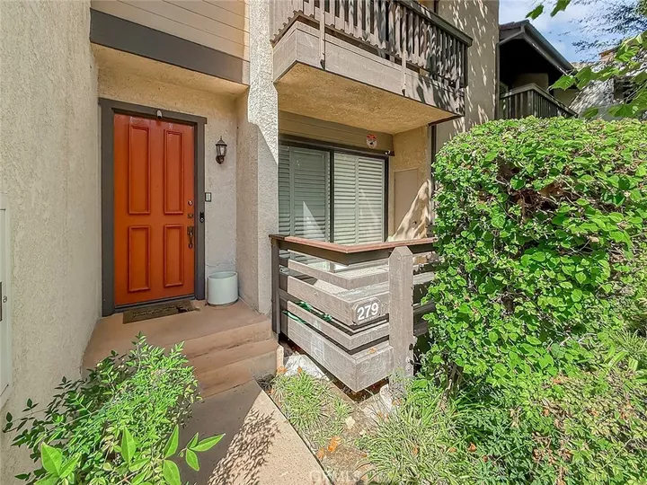 Property Photo: 21900 Marylee 279 CA 91367