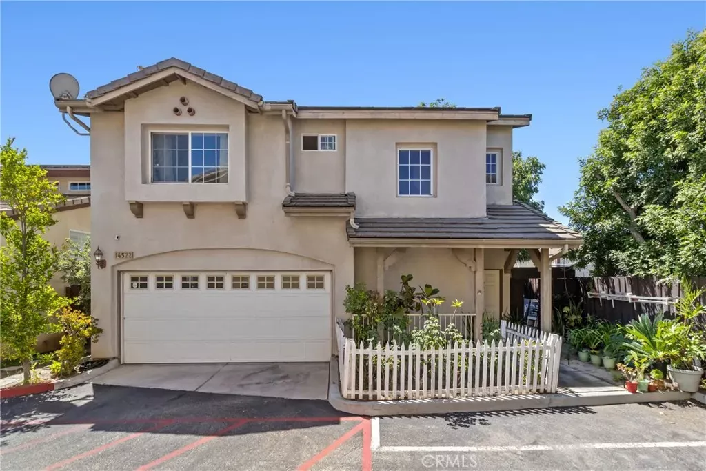 Property Photo:  14522 Day Lily  CA 91402 