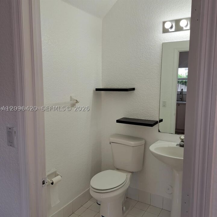 Property Photo:  953 SW 147th Ct 953  FL 33194 