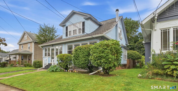 Property Photo:  175 Newton Street  CT 06450 