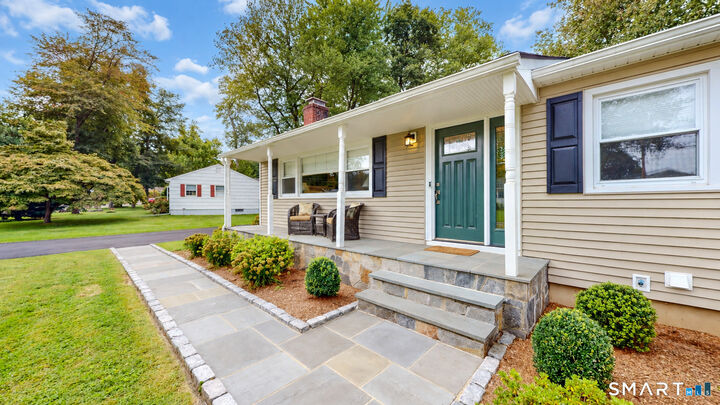 Property Photo:  22 Oriole Drive  CT 06851 