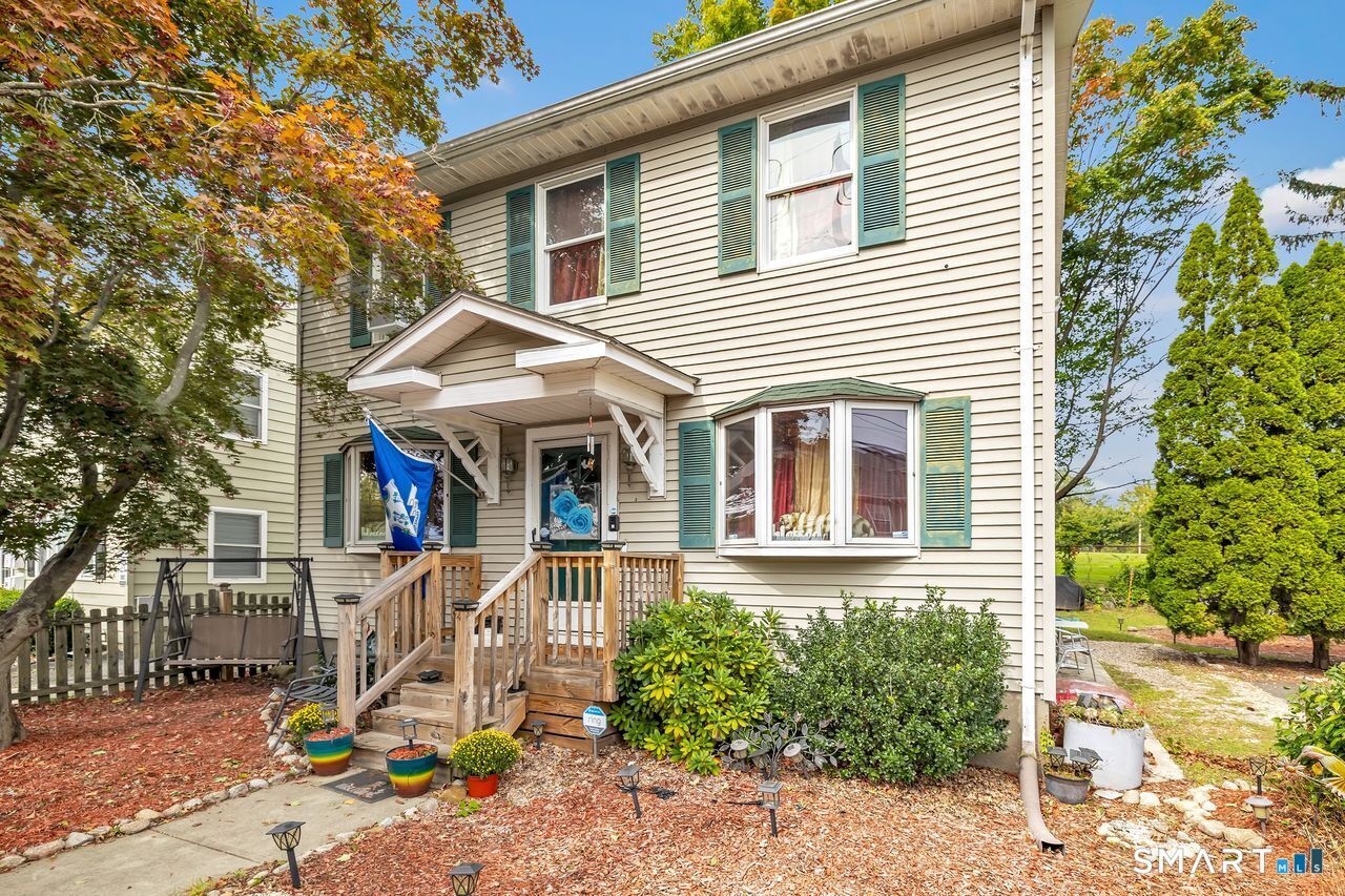 Property Photo: 50 Darina Place CT 06460