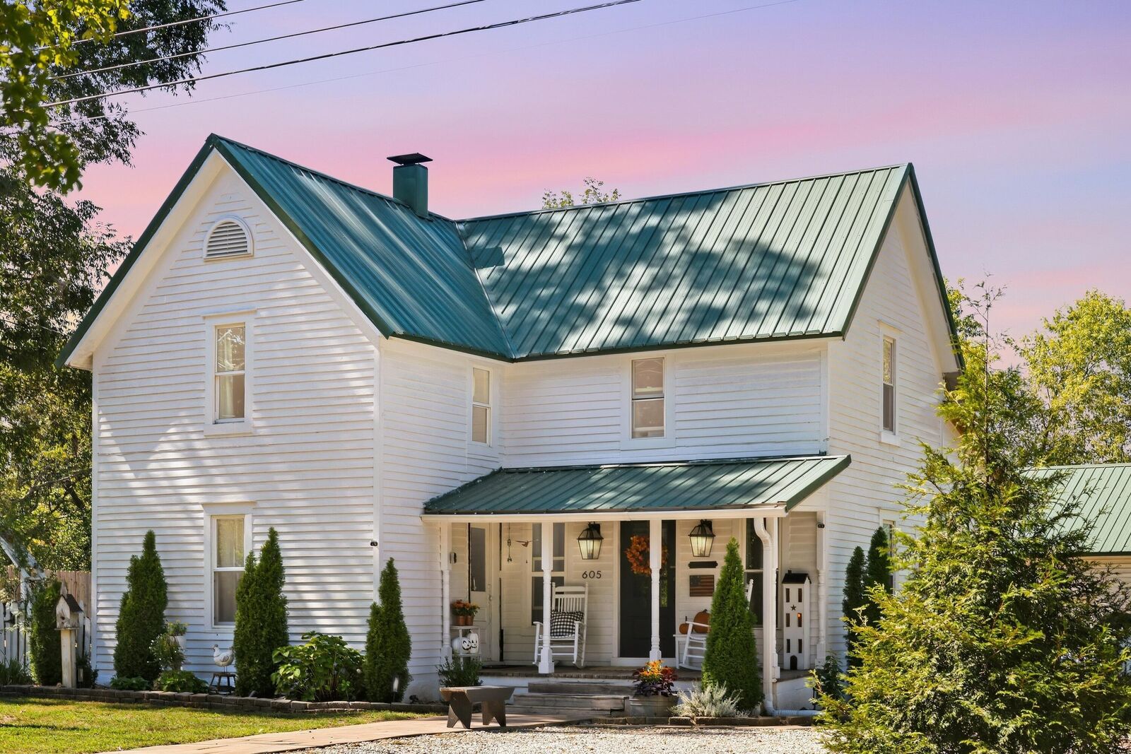 Property Photo:  605 S Hemphill Avenue  MO 65633 