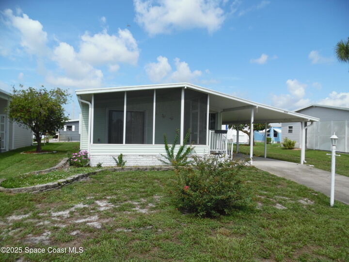 Property Photo:  7596 E Boxelder Road N  FL 32976 