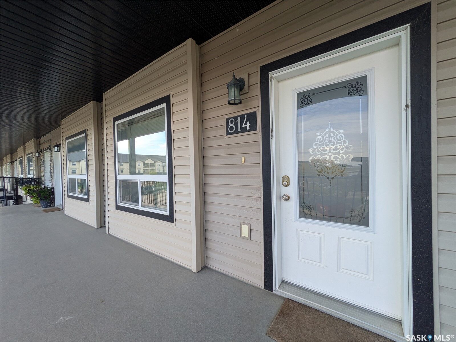 Property Photo:  3802 Dewdney Avenue E 814  SK S4Z 0A6 