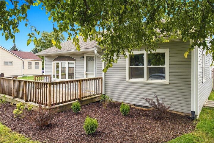 Property Photo: 3015 7th Avenue IA 51501
