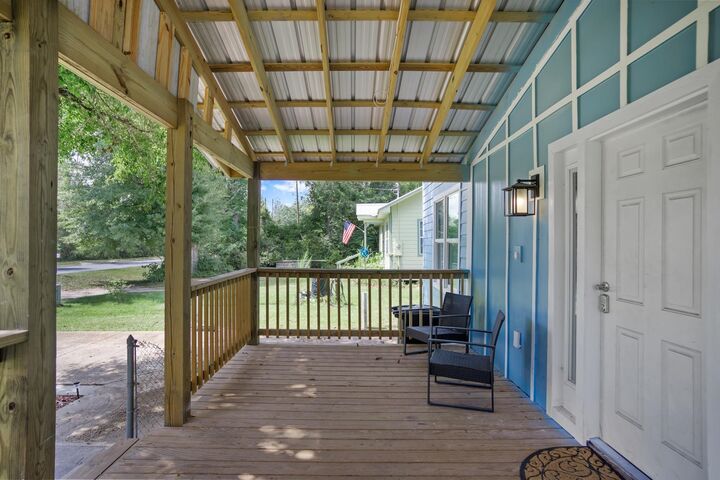 Property Photo:  19788 SW South Street  FL 32424 